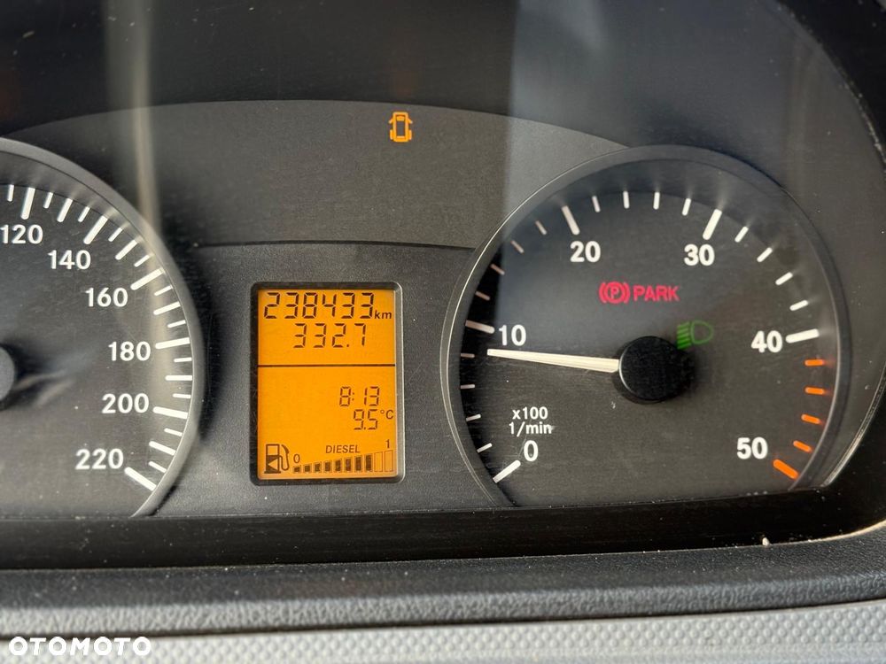 Mercedes-Benz Vito - 6