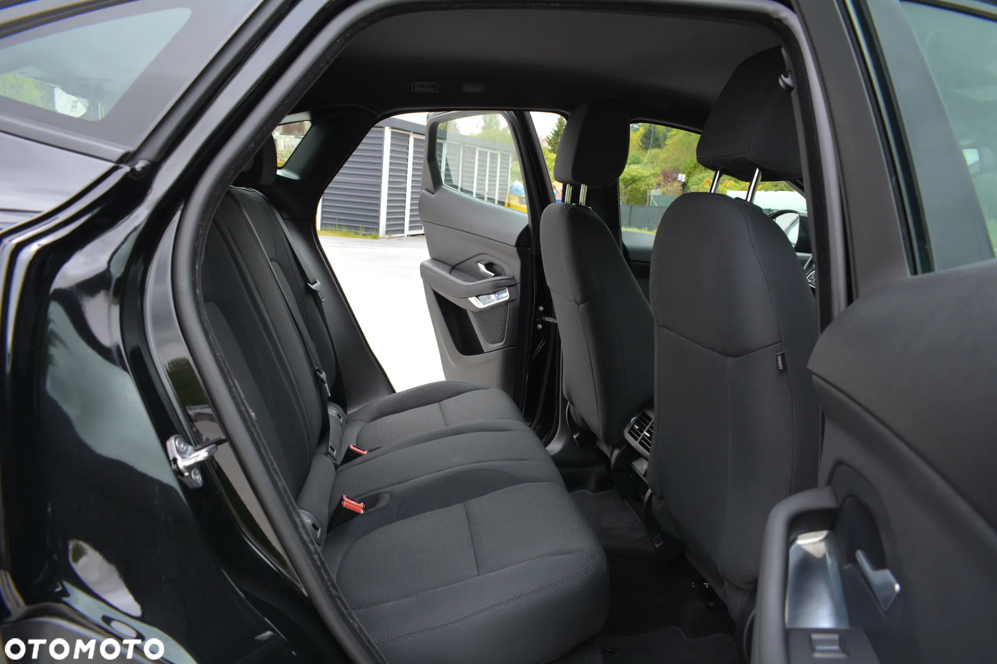 Jaguar E-Pace - 25