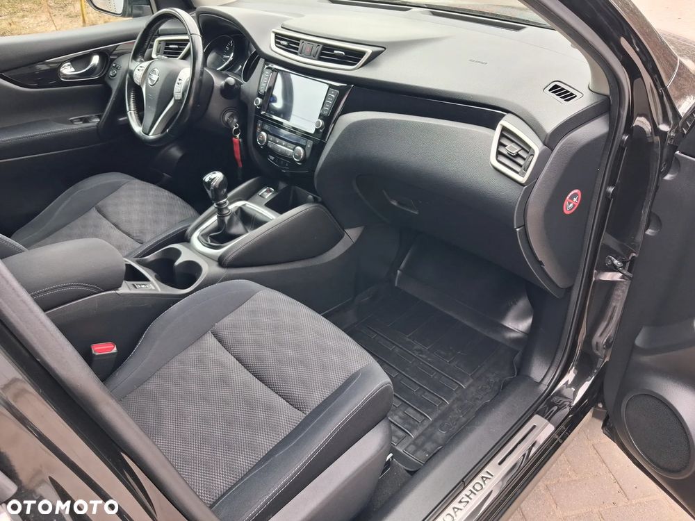 Nissan Qashqai 1.2 DIG-T N-Connecta - 15