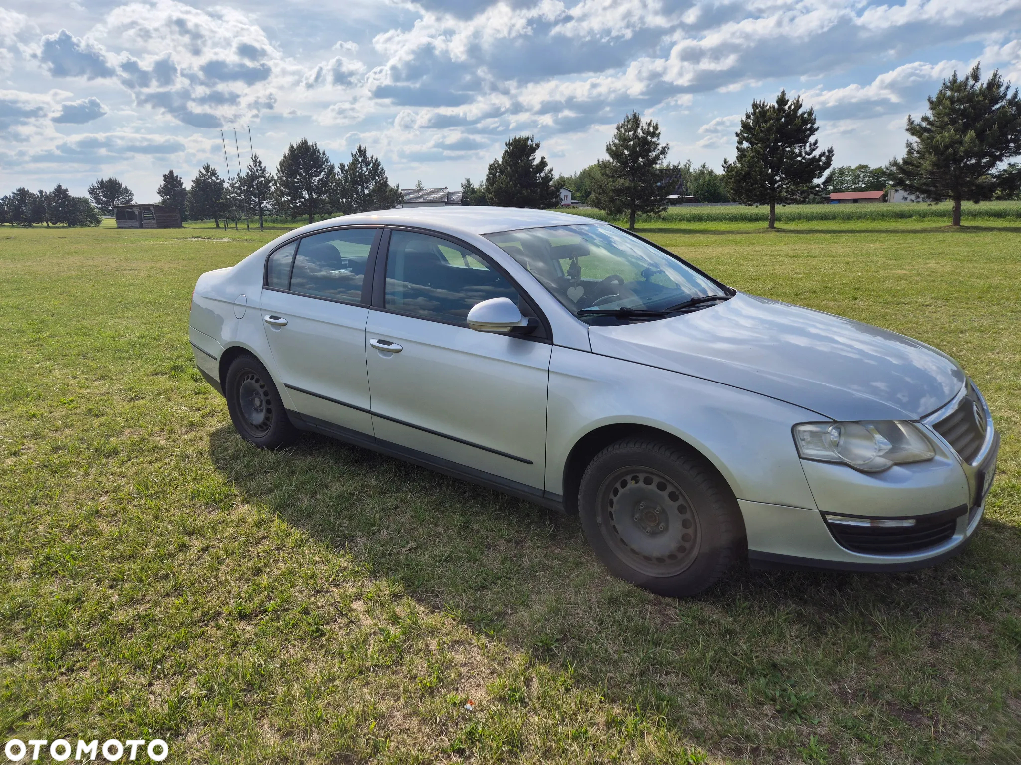 Volkswagen Passat - 3
