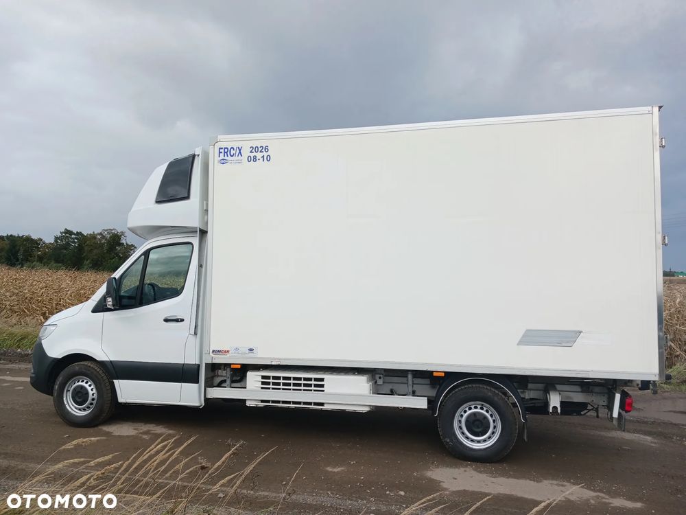 Mercedes-Benz Sprinter 907 Max 20r maxi 316 CDI 160 KM SALON Sypialnia webasto Klima Izoterma Siła Chłodnia Mroźnia Agregat - 19