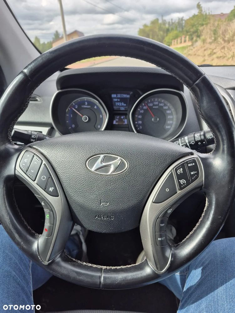 Hyundai i30 1.6 CRDi Comfort - 10