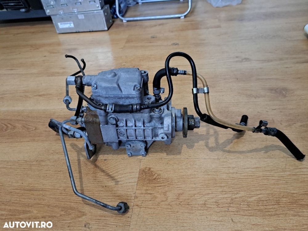 Pompa Injectie motorina diesel mufa 10 pini Originala VW Audi Skoda Seat 1.9 TDI (1996 - 2006) Cod 038130107D - 1