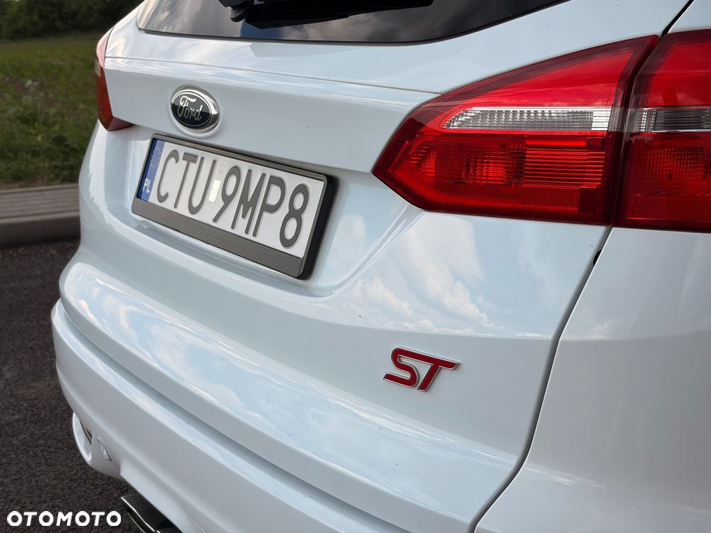 Ford Focus - 20