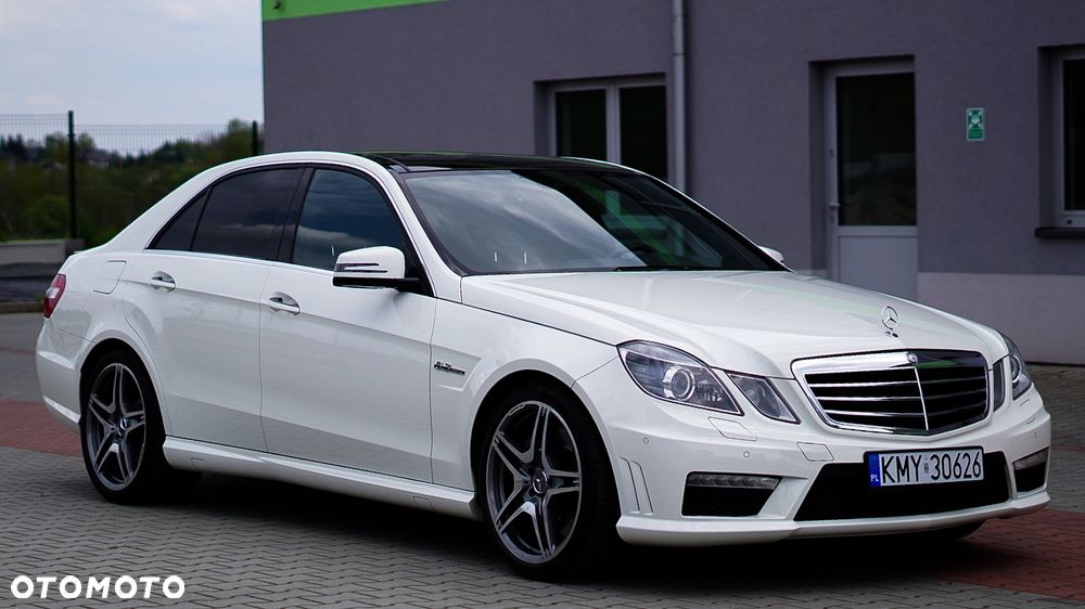Mercedes-Benz Klasa E 63 AMG - 7
