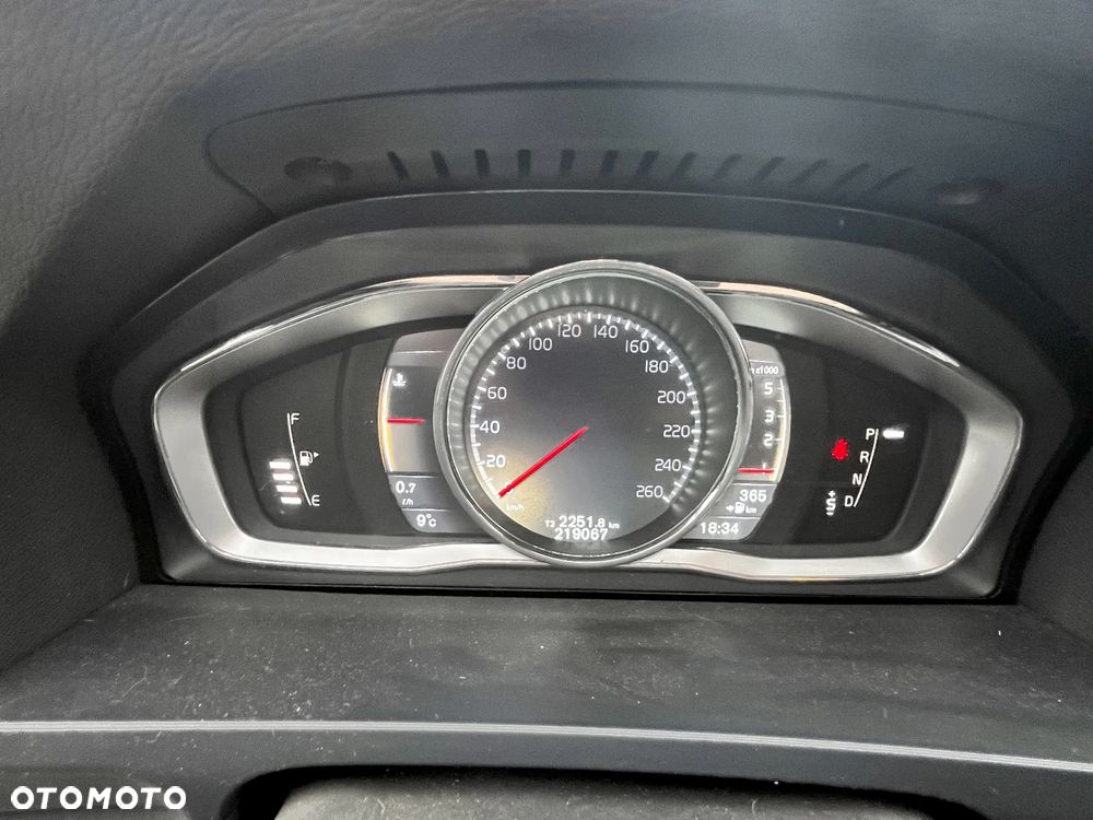 Volvo S60 Cross Country D4 Geartronic Summum - 24