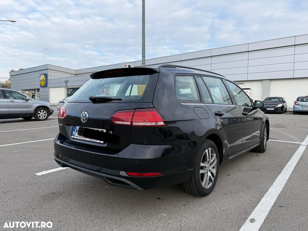 Volkswagen Golf 1.6 TDI Comfortline - 13