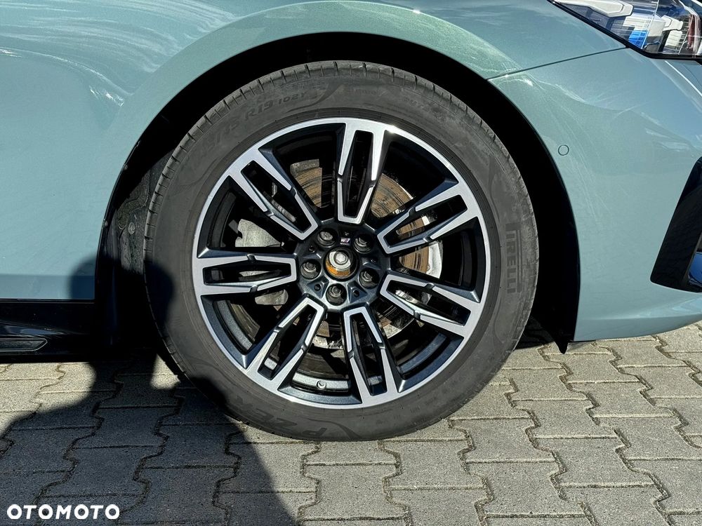 BMW Seria 5 520d xDrive mHEV M Sport - 4