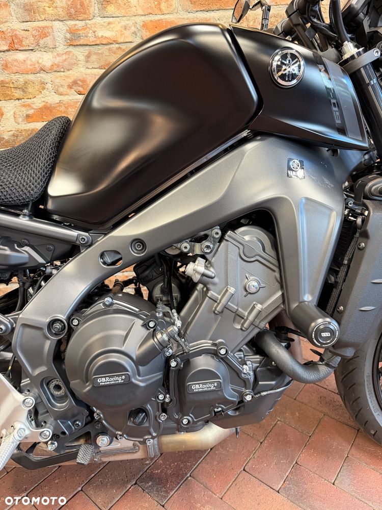Yamaha MT - 29