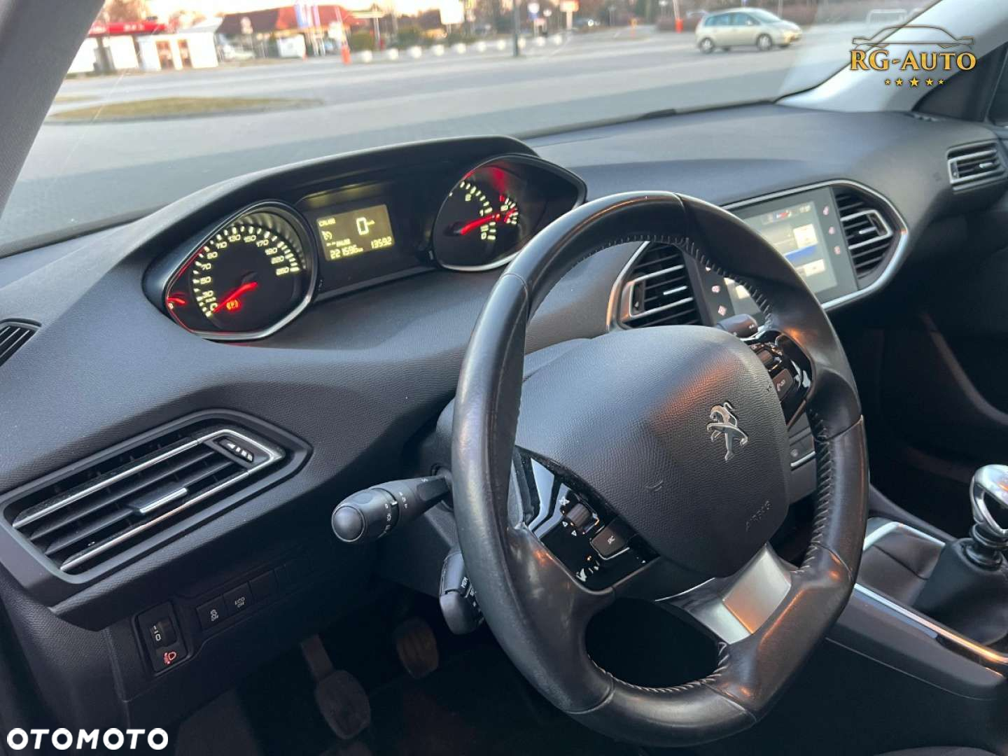Peugeot 308 - 28