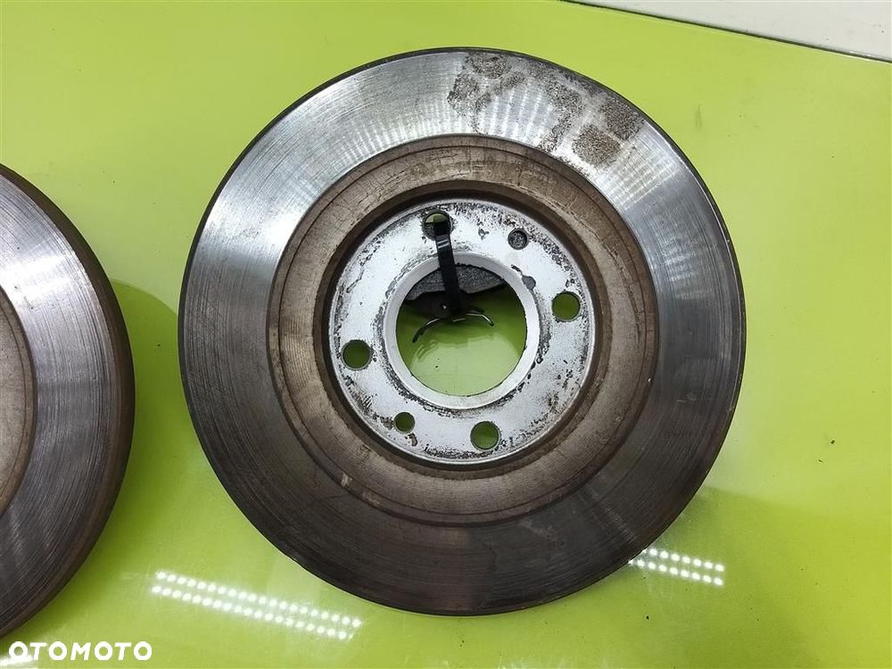 Tarcze hamulcowe PRZÓD klocki komplet Citroen C3 I 2002-2009 1,4 HDI - 1
