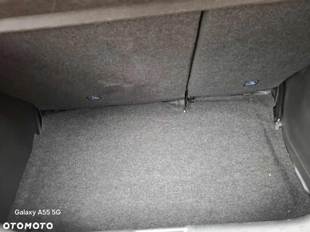 Mitsubishi Space Star - 28