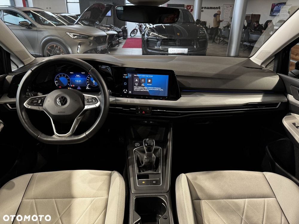 Volkswagen Golf - 15