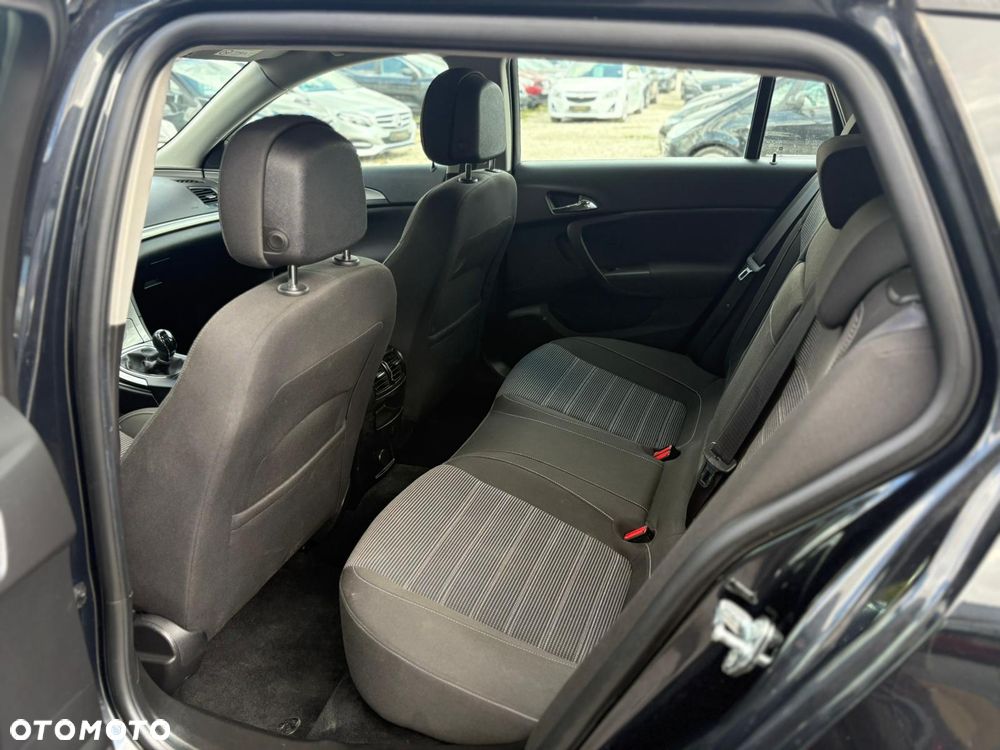 Opel Insignia 1.4 T Active S&S - 16