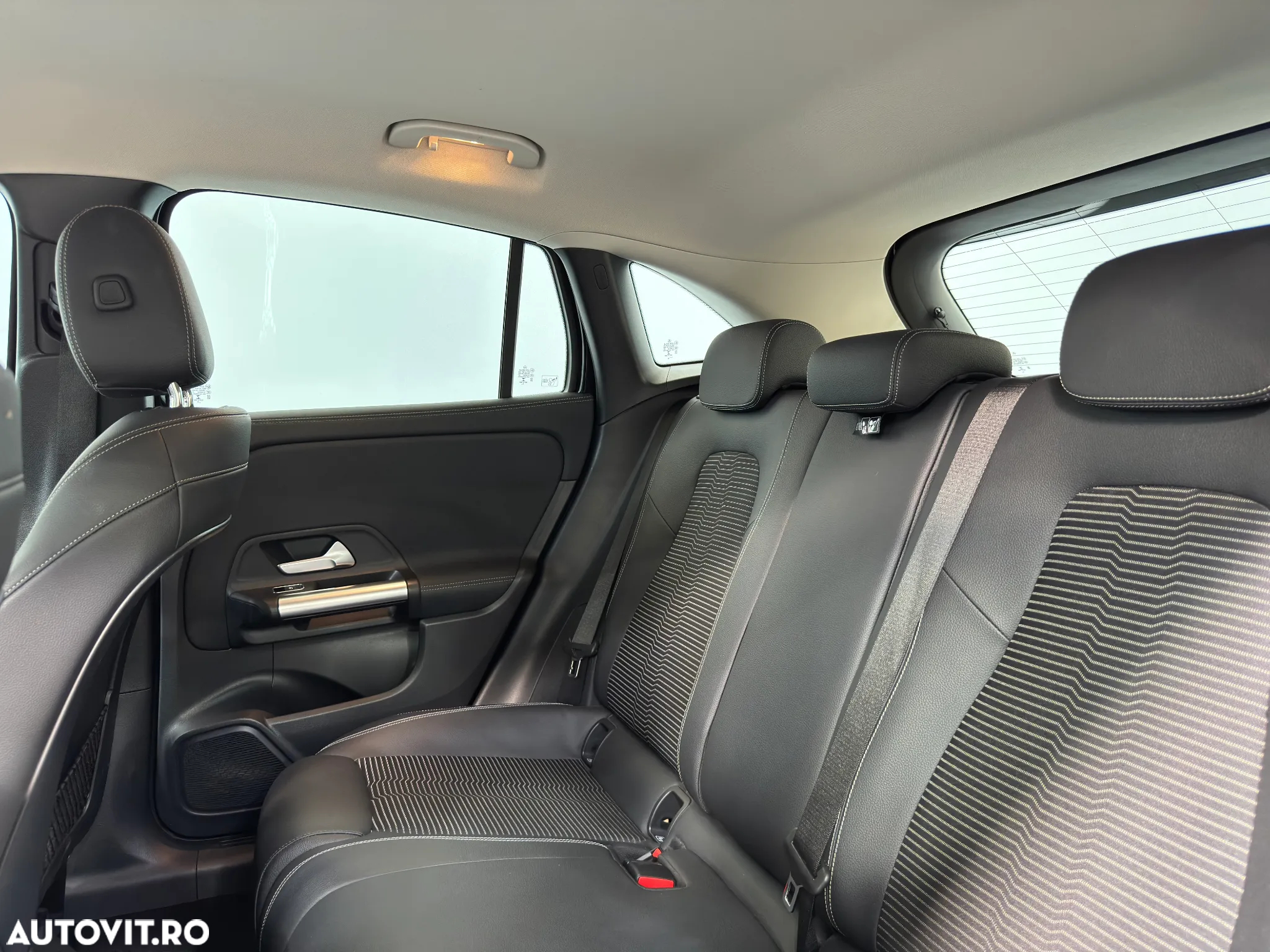 Mercedes-Benz GLA 200 Aut. - 19