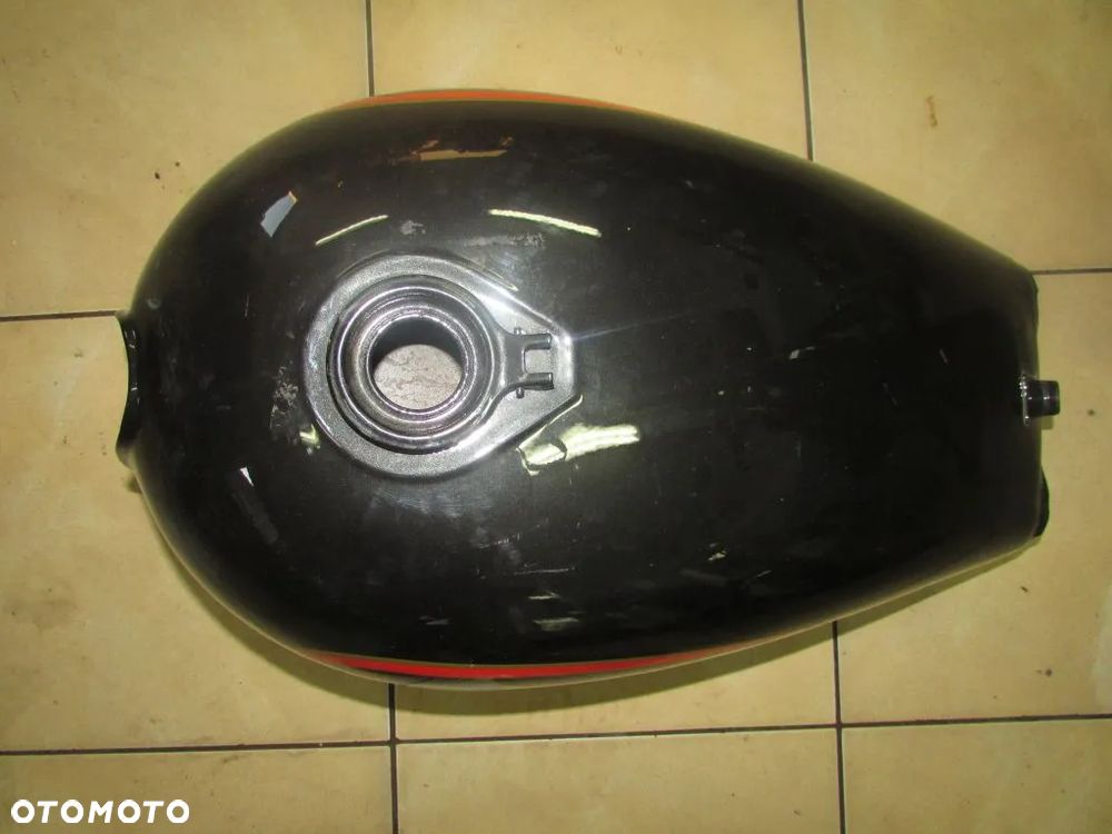 Moto Guzzi V65 C nie V50 zbiornik paliwa bak NOWY - 2