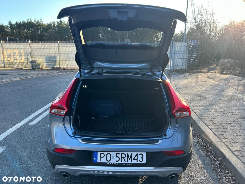 Volvo V40 T3 Drive-E Summum - 18