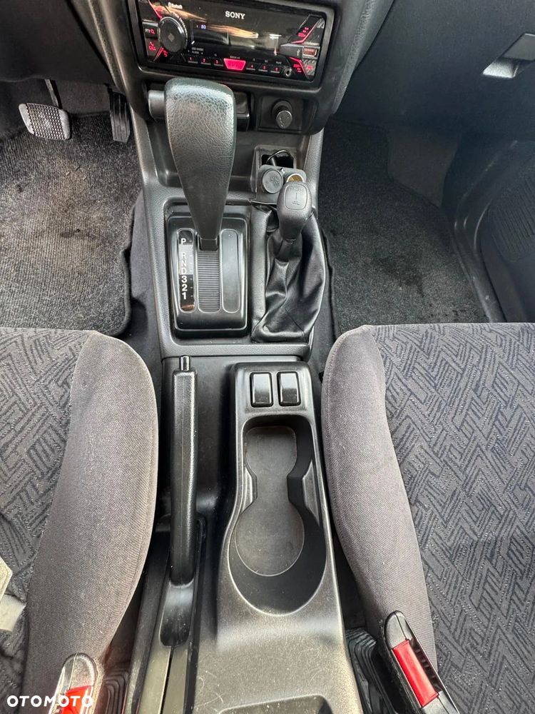 Opel Frontera 3.2 LTD - 4
