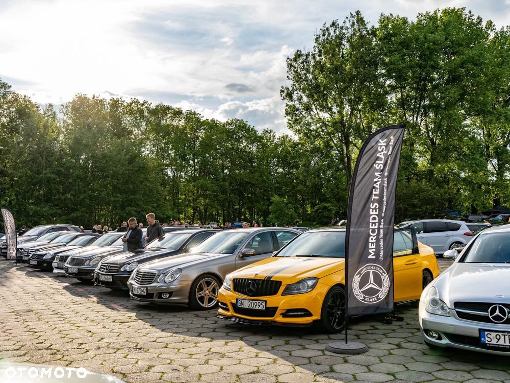 Mercedes-Benz Klasa C 350 CDI DPF (BlueEFFICIENCY) 7G-TRONIC Avantgarde - 3