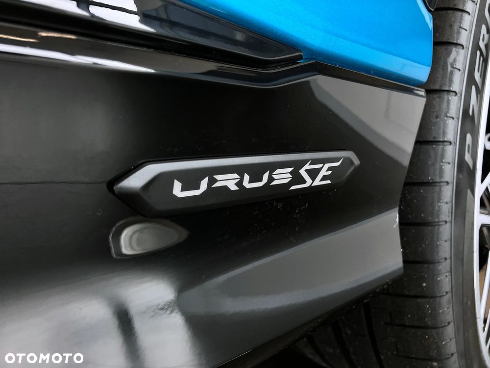 Lamborghini Urus - 14