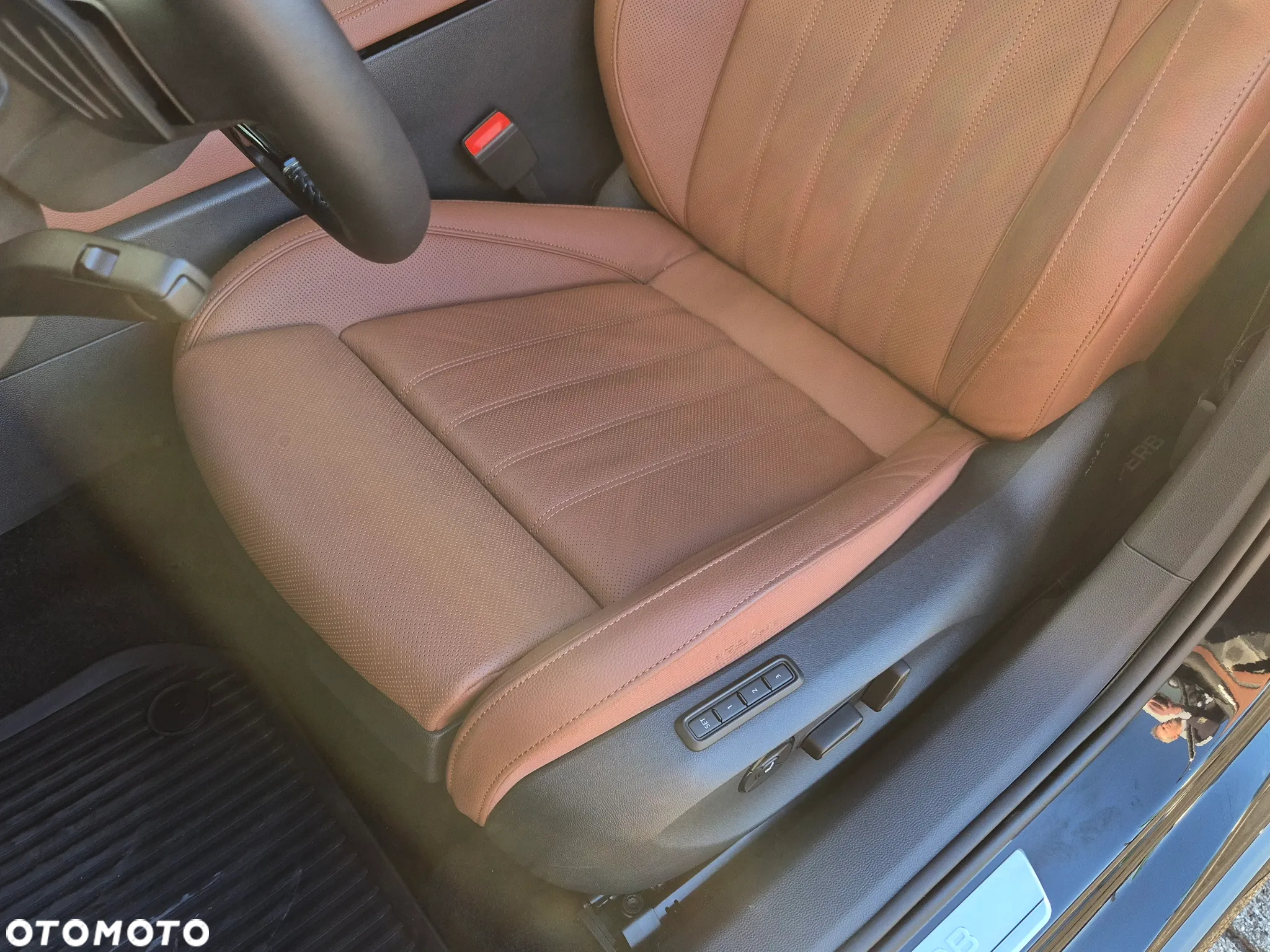Skoda Superb 2.0 TDI SCR 4x4 L&K DSG - 10