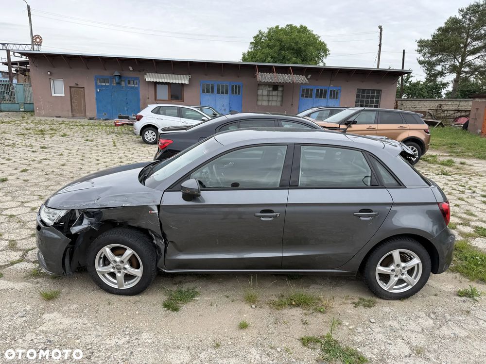 Audi A1 Sportback 1.4 TDI (ultra) design - 6