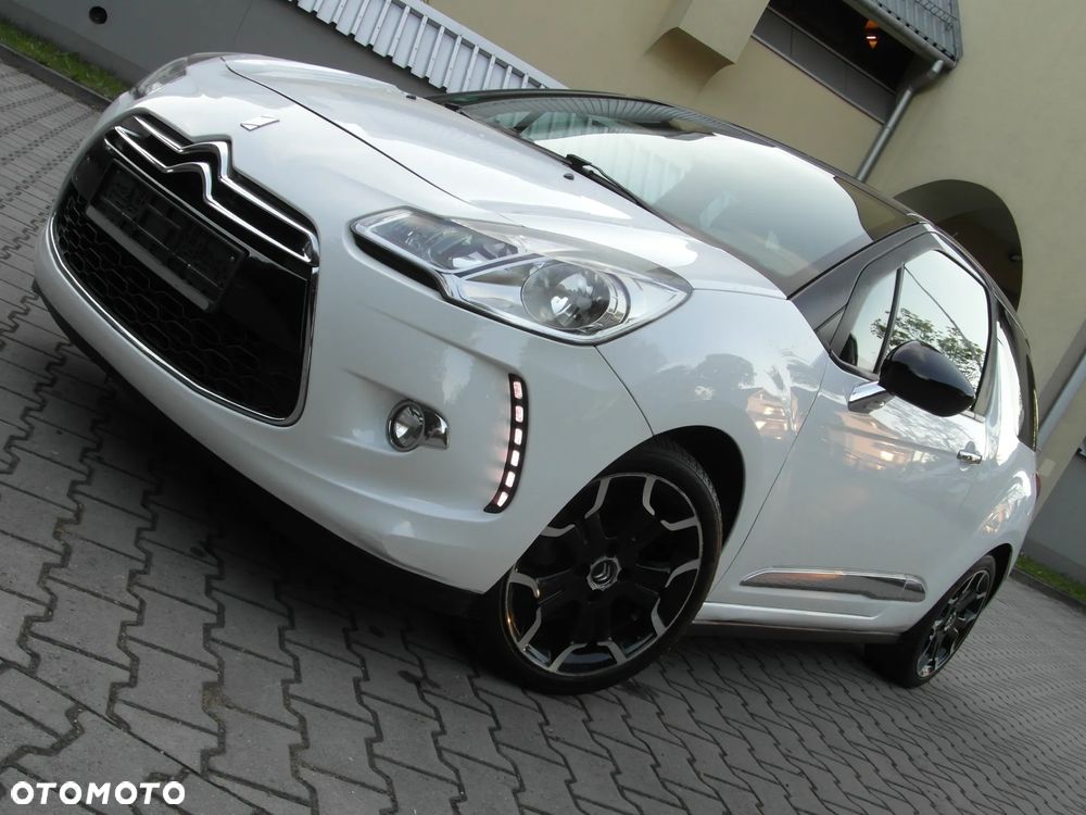 Citroën DS3 VTi 120 SoChic - 1