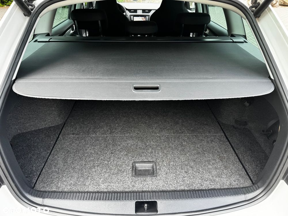 Skoda Octavia 2.0 TDI DSG Style - 26