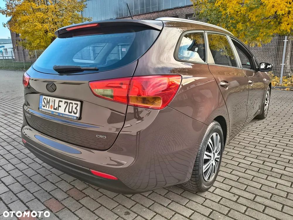 Kia Ceed Cee'd 1.6 CRDi S - 12
