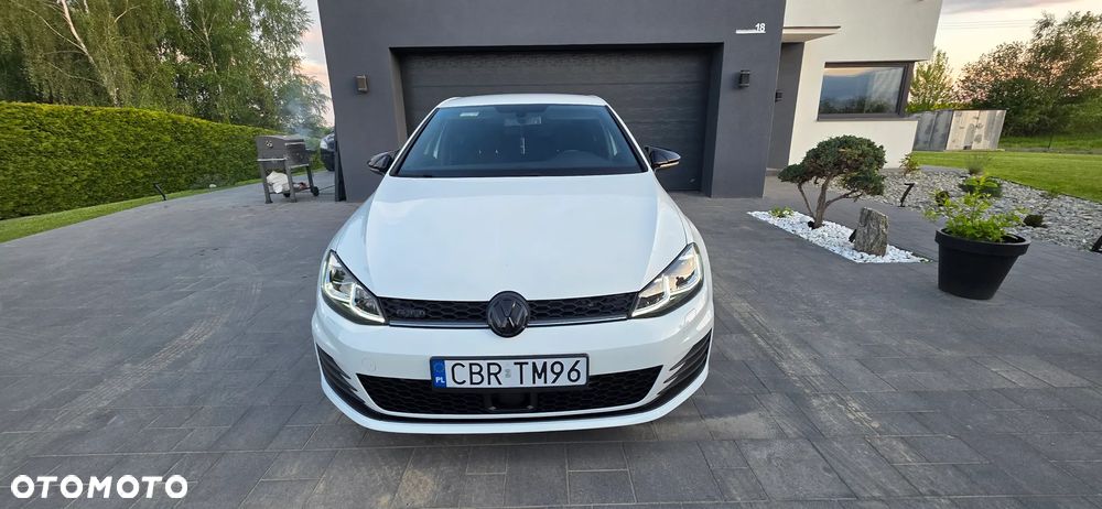 Volkswagen Golf 2.0 TDI BMT GTD - 15