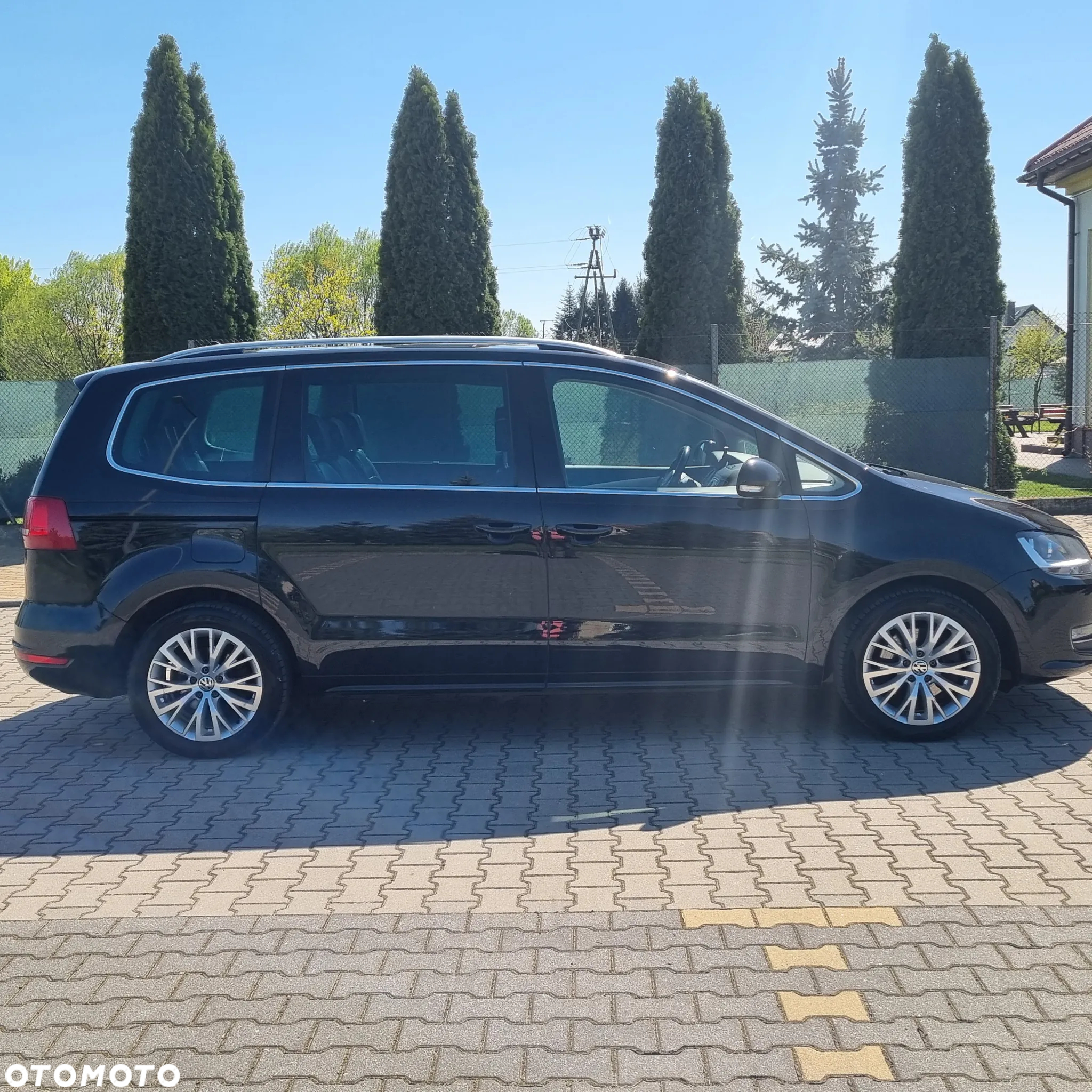 Volkswagen Sharan 2.0 TDI Comfortline DSG - 8