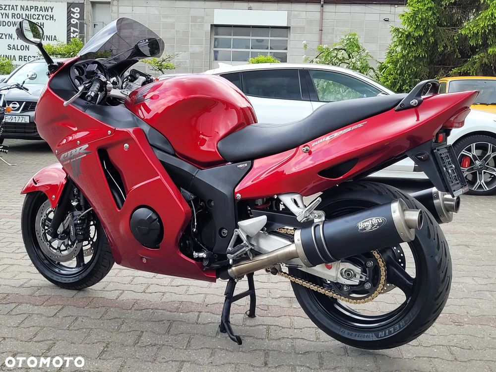 Honda CBR - 8