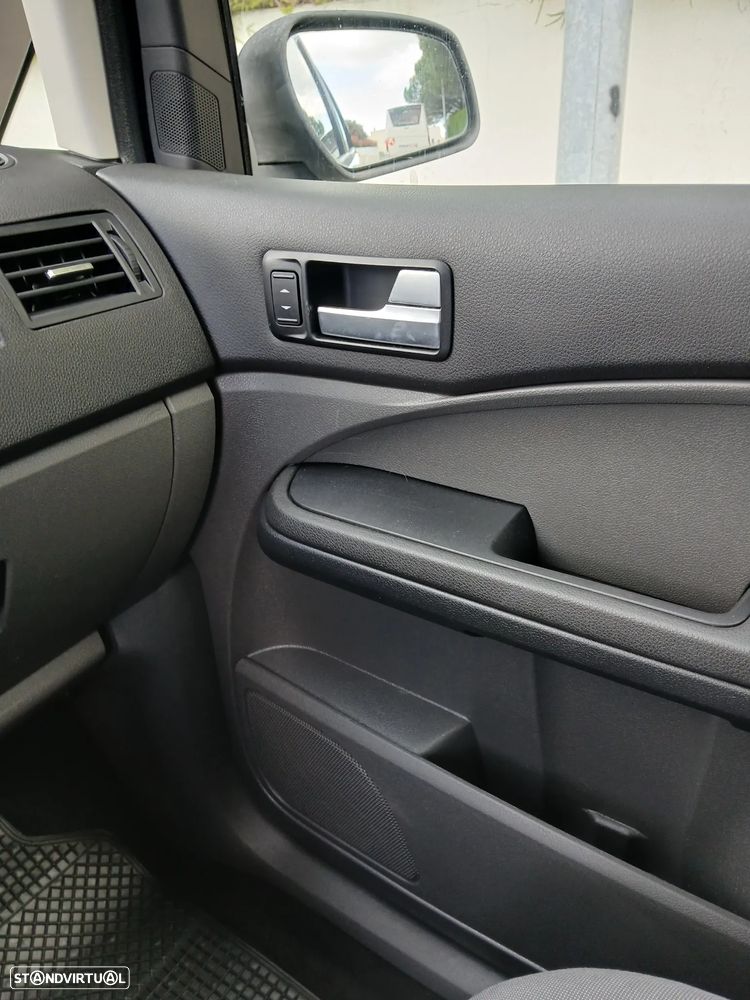 Ford Focus C-Max 1.6 TDCi Trend CVT - 24