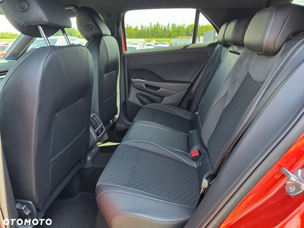 Volkswagen T-Roc 1.5 eTSI R-Line DSG - 17