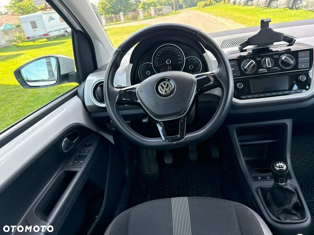 Volkswagen up! - 14