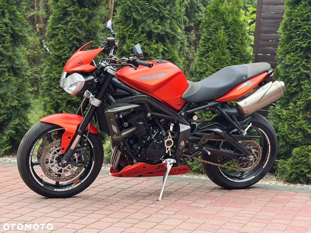 Triumph Street Triple - 6