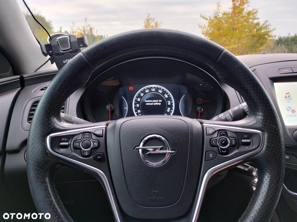 Opel Insignia - 18