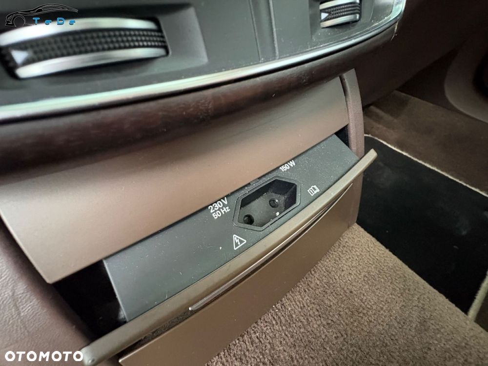 Audi A8 4.2 TDI L Quattro - 31