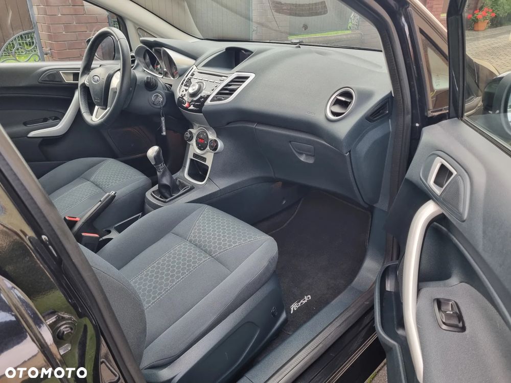 Ford Fiesta 1.25 Gold X EU5 - 9