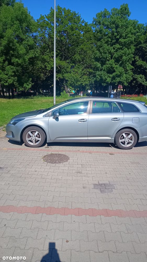 Toyota Avensis 2.0 D-4D Active - 2