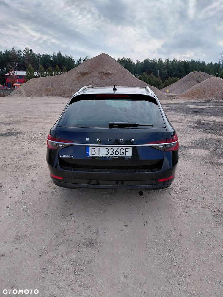 Skoda Superb 2.0 TDI SCR Style DSG - 5