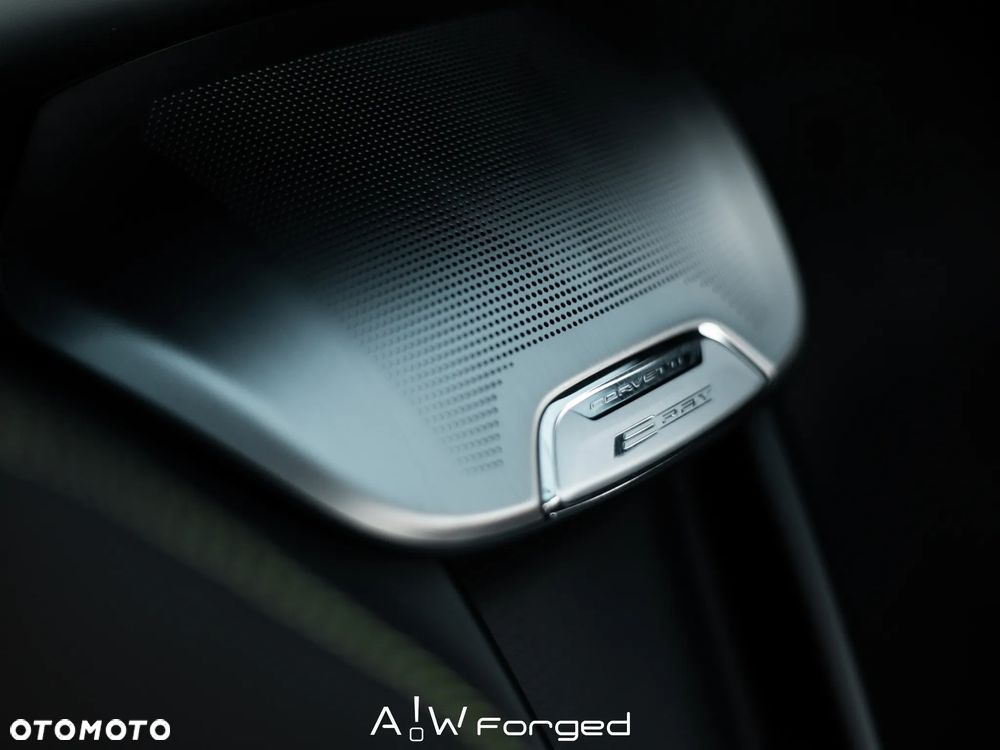 Chevrolet Corvette - 36