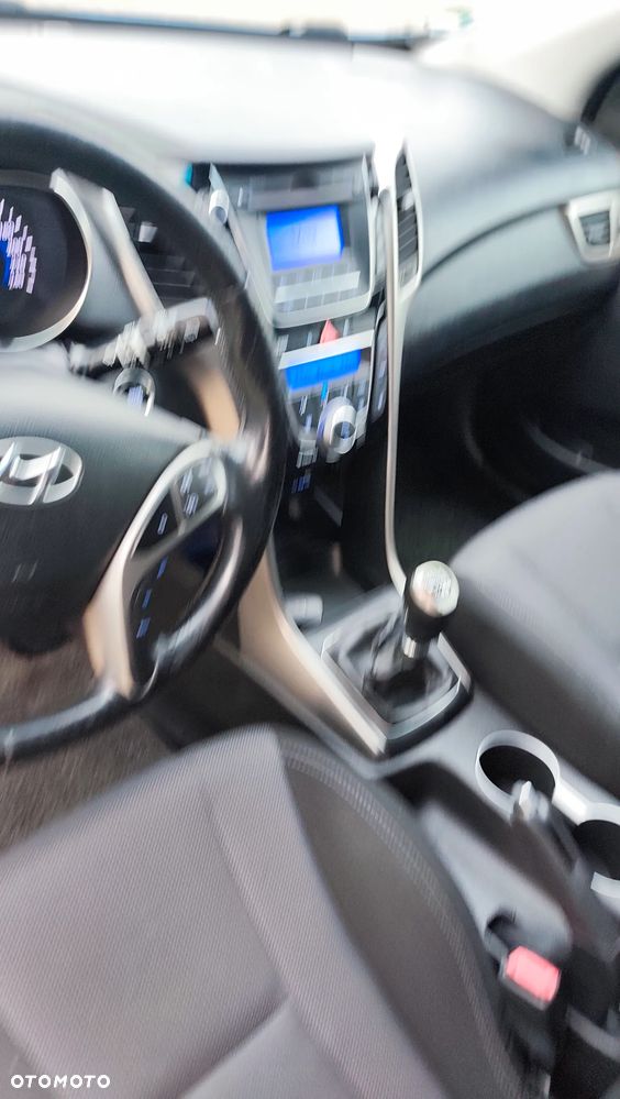 Hyundai i30 1.6 CRDi Blue Style - 21