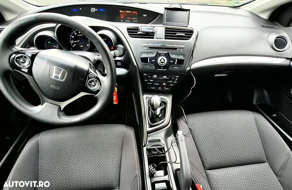 Honda Civic 1.8 i-VTEC MT Lifestyle - 6