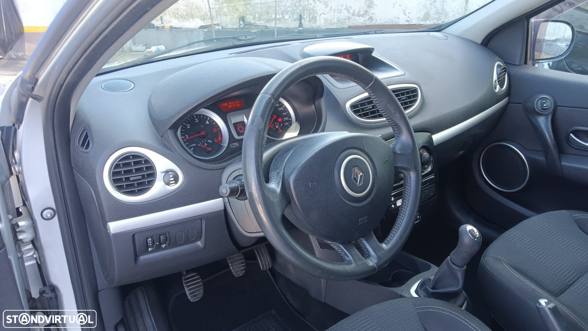 Renault Clio Break 1.5 dCi Confort - 4