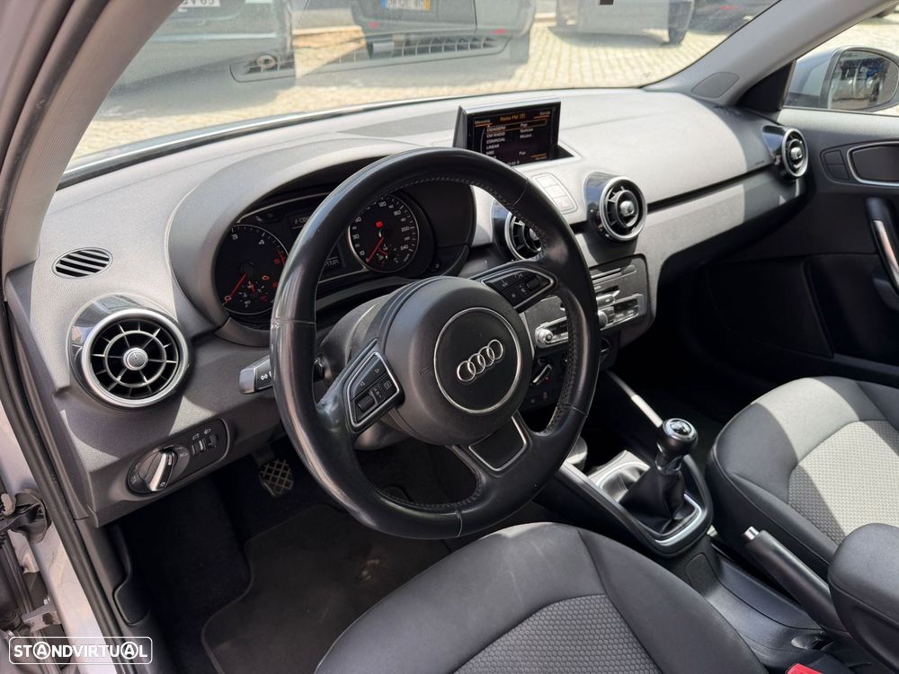 Audi A1 Sportback 1.4 TDI S-line - 13