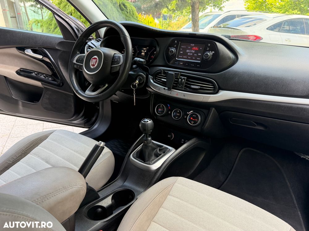 Fiat Tipo 1.6 Multijet Easy - 17