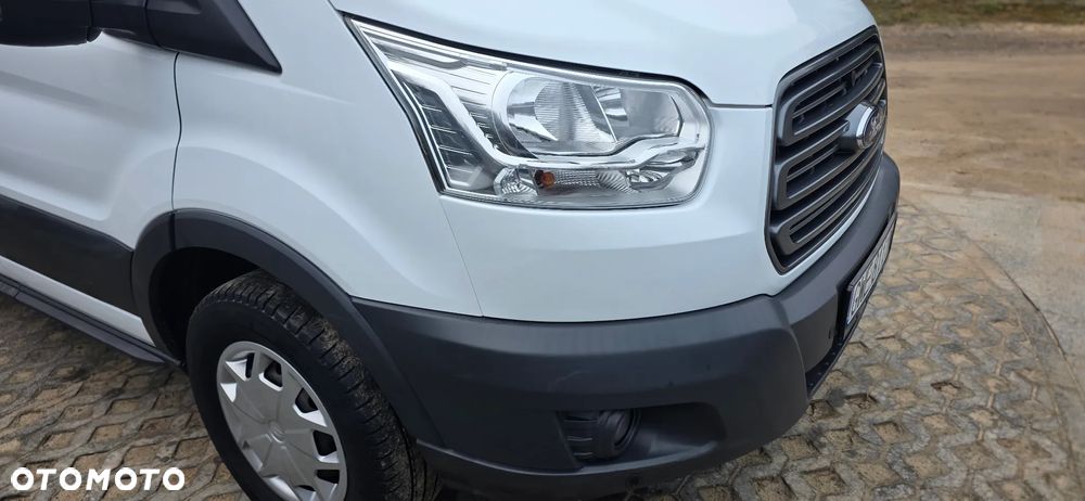 Ford Transit - 21