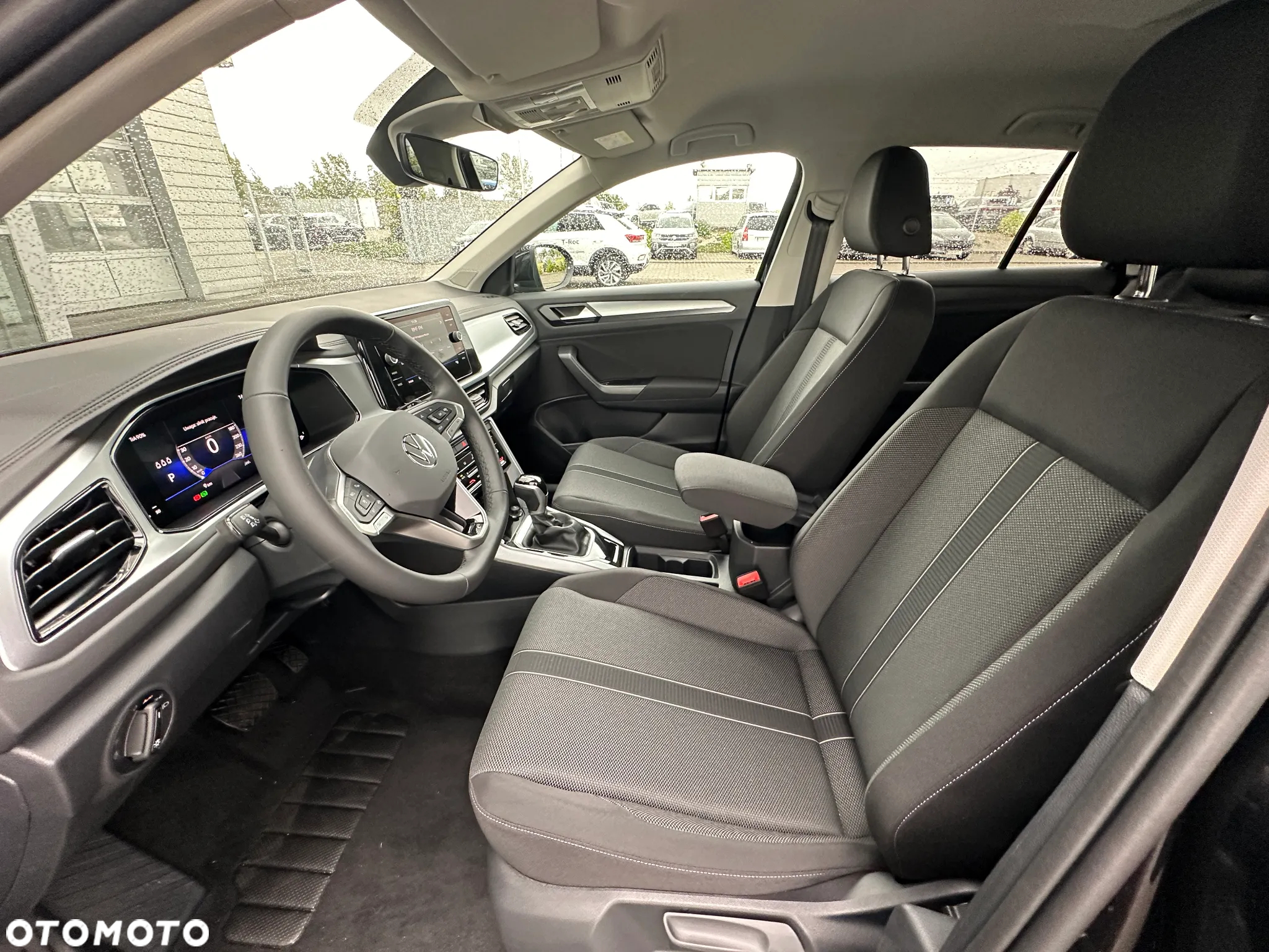 Volkswagen T-Roc 1.5 TSI Life Plus DSG - 9