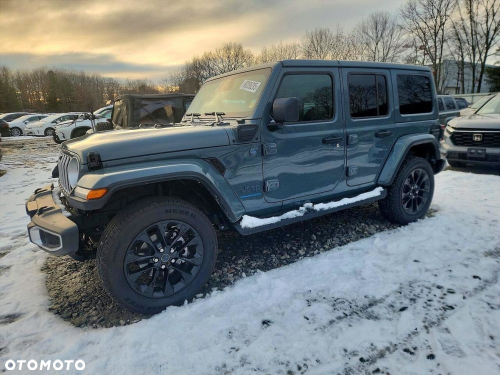 Jeep Wrangler - 3